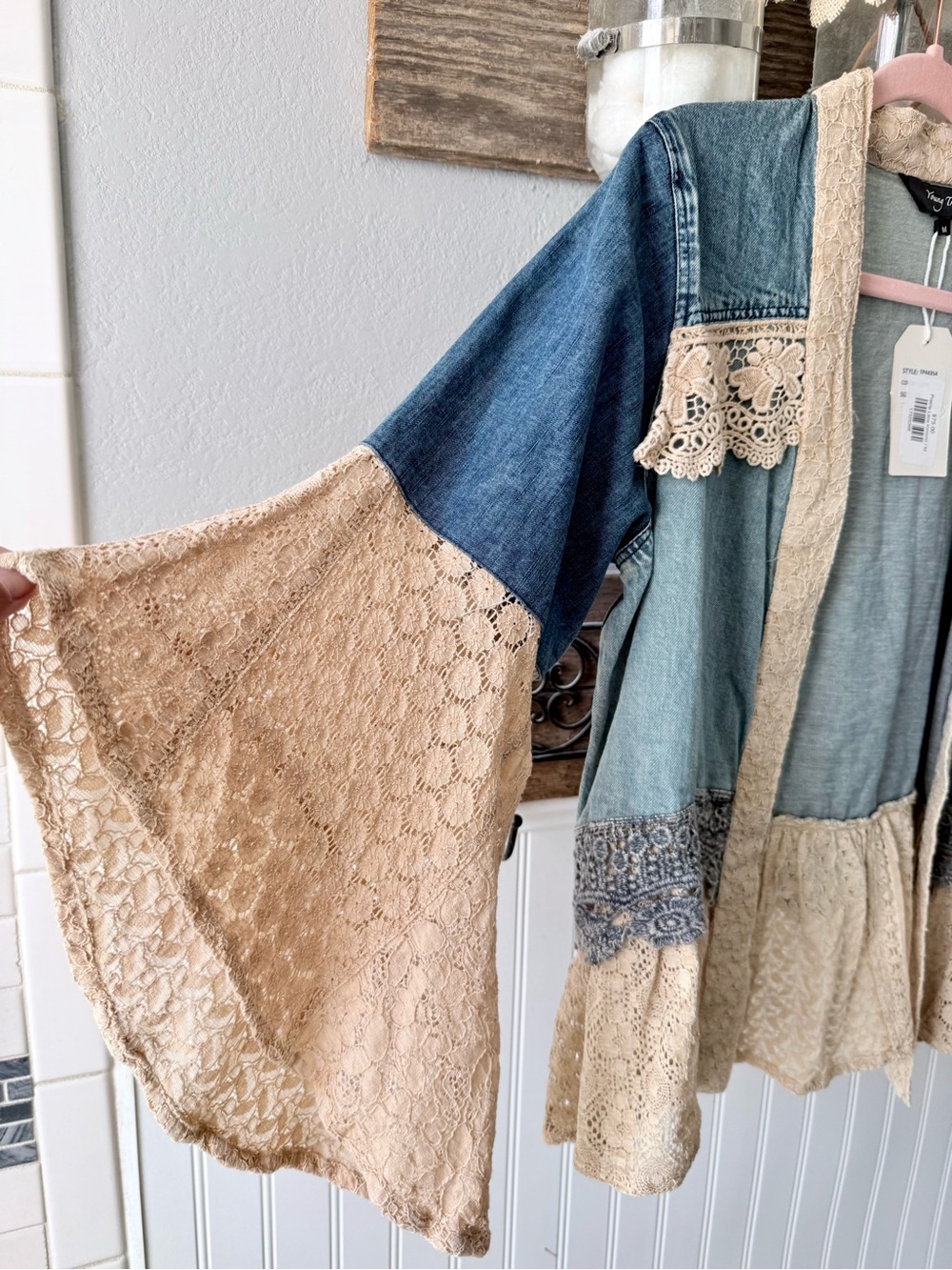Frayed Lace-Trim Denim Jacket - Blue and Cream - Picture 6 of 10